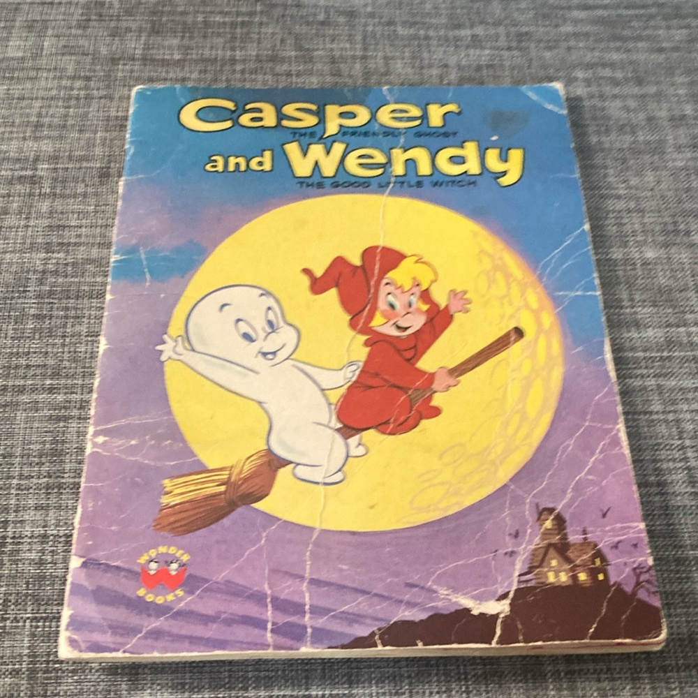 Vintage Book, Casper and Wendy